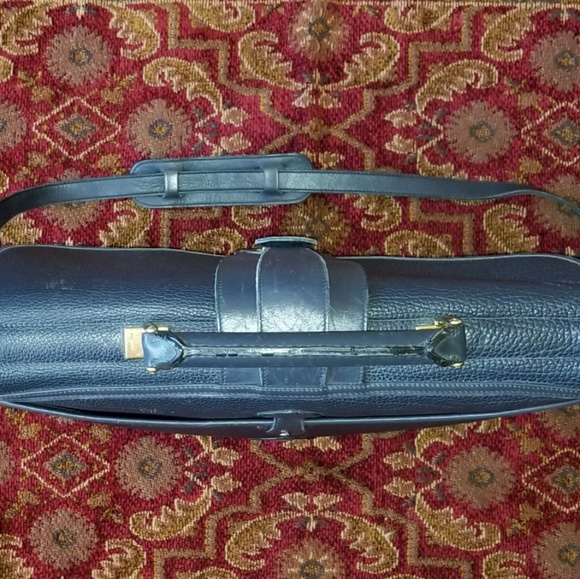Vtg. Unisex Dooney Bourke British Surrey Briefcase - Picture 4 of 13